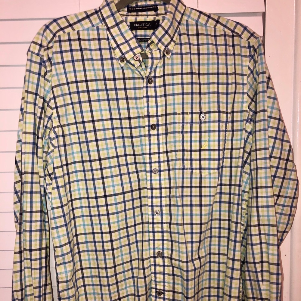 Men’s Nautica casual button down